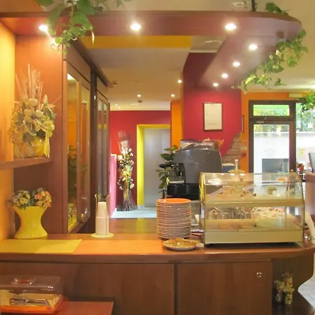 Hotel Giardino 2*